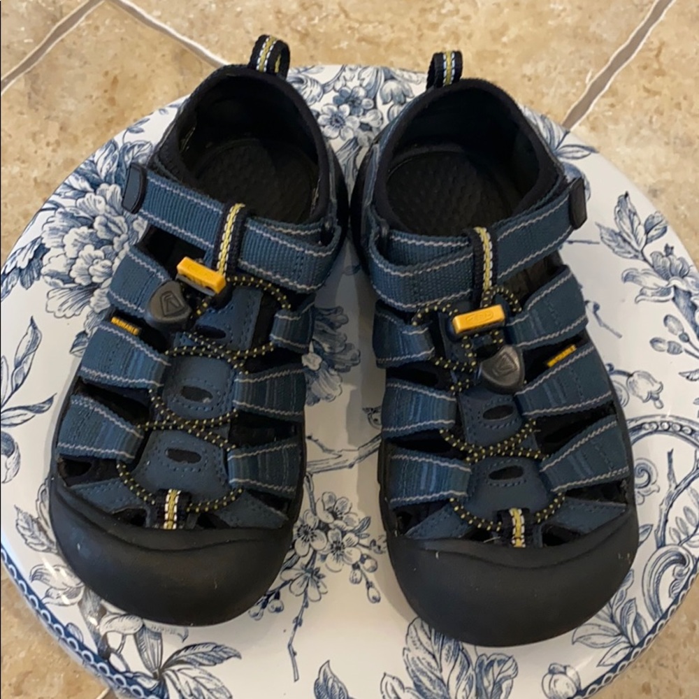 Keen shoes, Navy Blue